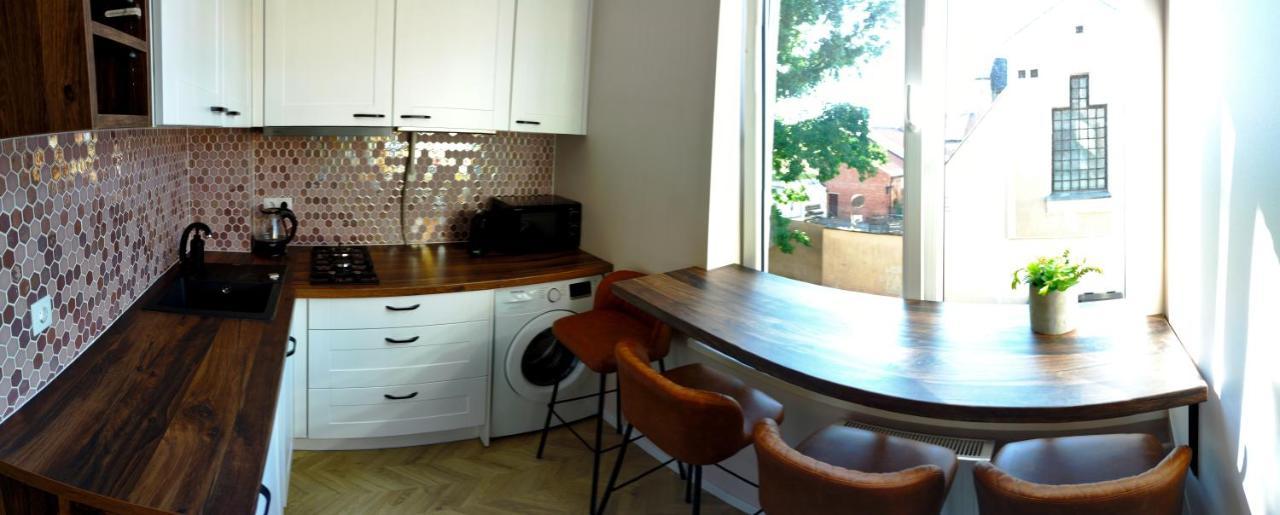 Cosy Old Town Apartment Klaipėda Buitenkant foto