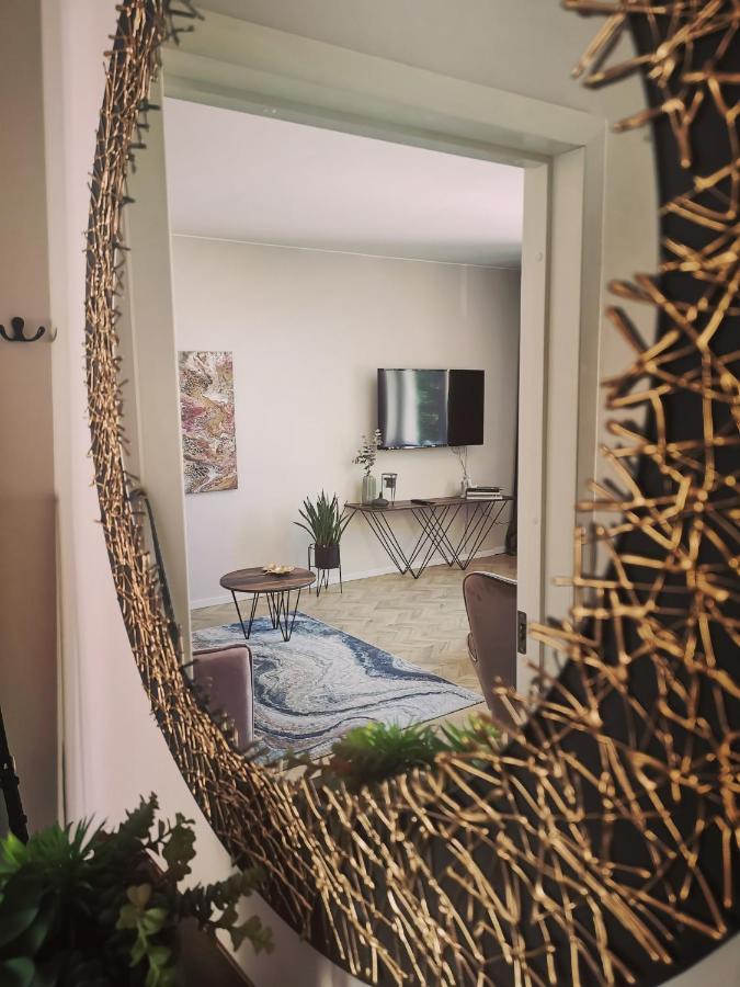 Cosy Old Town Apartment Klaipėda Buitenkant foto